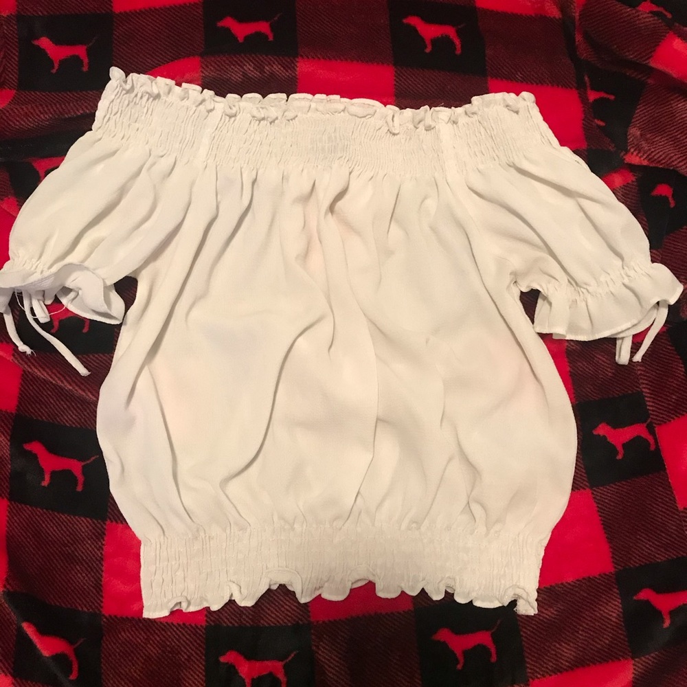 Cute white crop top